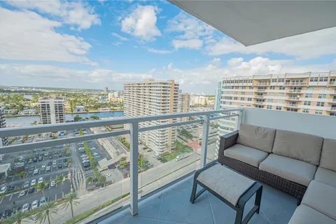 2030 S Ocean Dr # 2126, Hallandale Beach FL 33009