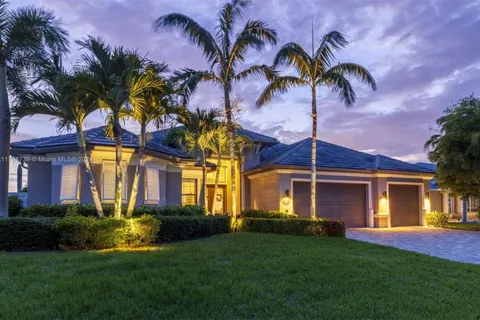 4220 SW 10th Ave, Cape Coral FL 33914