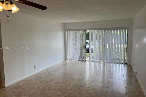 8741 Wiles Rd # 103, Coral Springs FL 33067