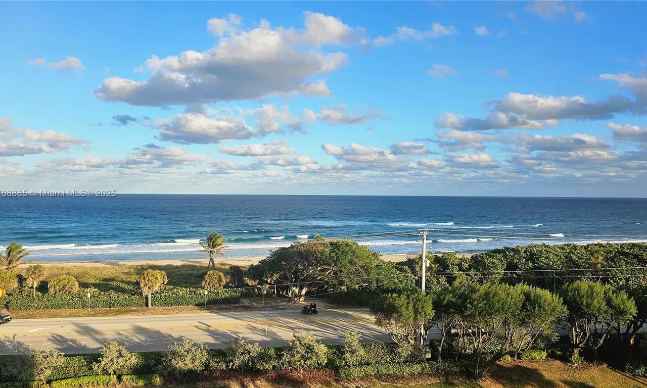 4001 N Ocean Blvd # 702, Boca Raton FL 33431