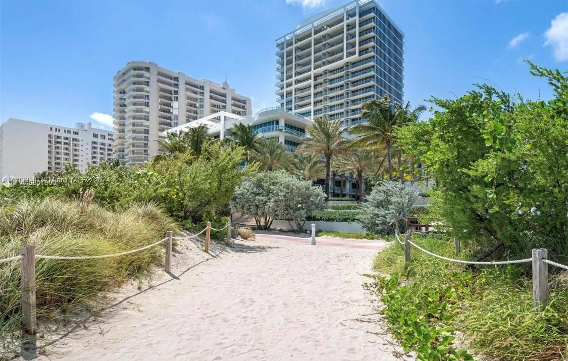 6799 Collins Ave # 207, Miami Beach FL 33141