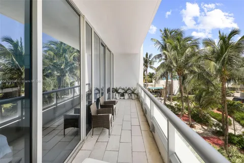 6799 Collins Ave # 207, Miami Beach FL 33141