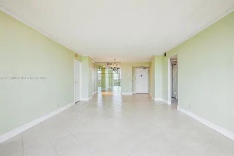 20335 W Country Club Dr # 1606, Aventura FL 33180