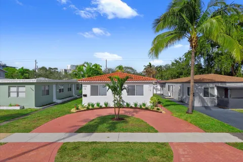 1633 Dewey St # 1, Hollywood FL 33020