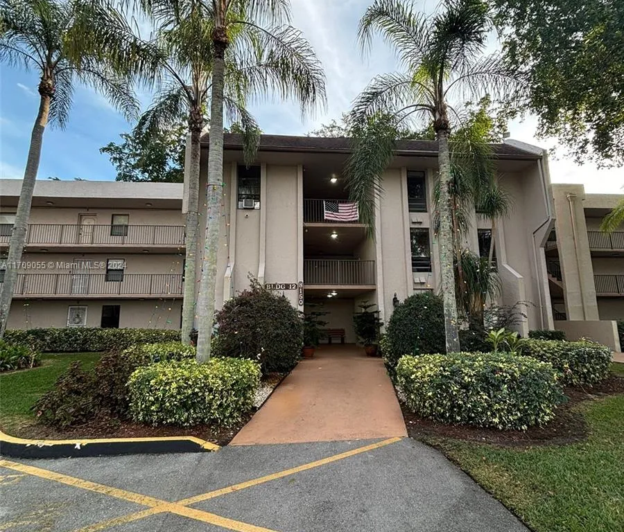 8150 W Mcnab Rd # 316, Tamarac FL 33321