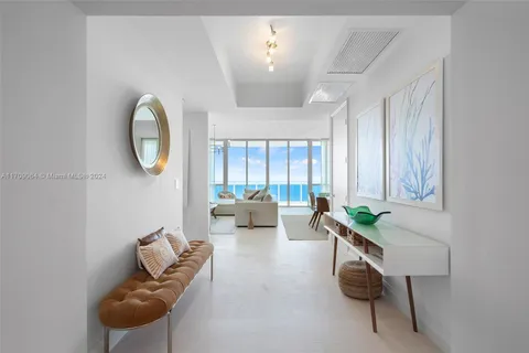 15901 Collins Ave # 1601, Sunny Isles Beach FL 33160