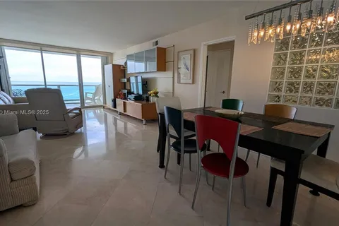 5161 Collins Ave # 1217, Miami Beach FL 33140