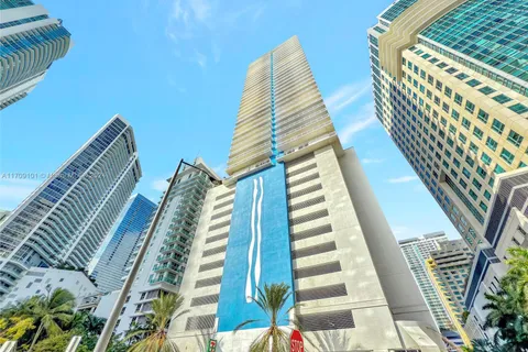 1200 Brickell Bay Dr # 2024, Miami FL 33131