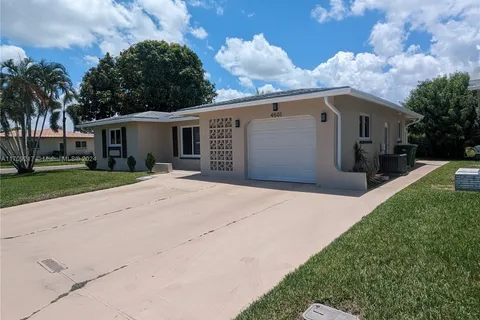 4501 NW 43rd Ave, Tamarac FL 33319