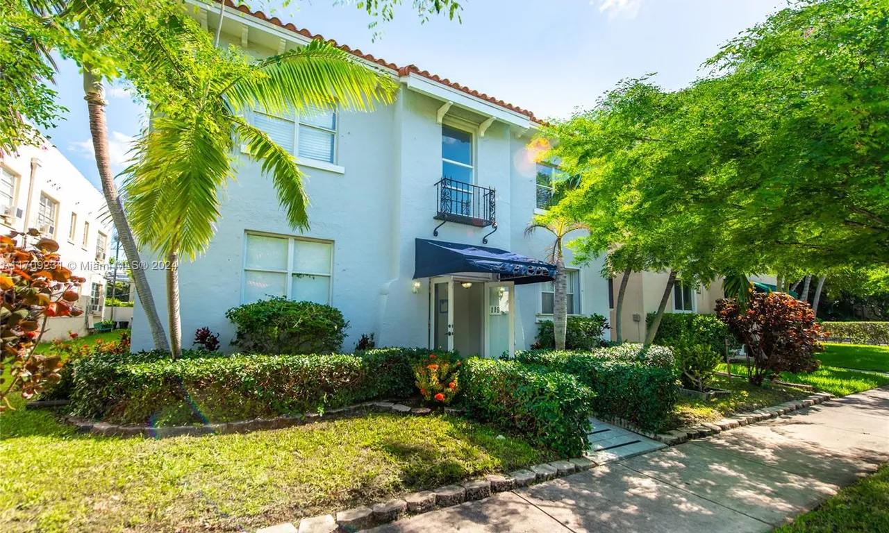 119 Menores Ave # 8, Coral Gables FL 33134