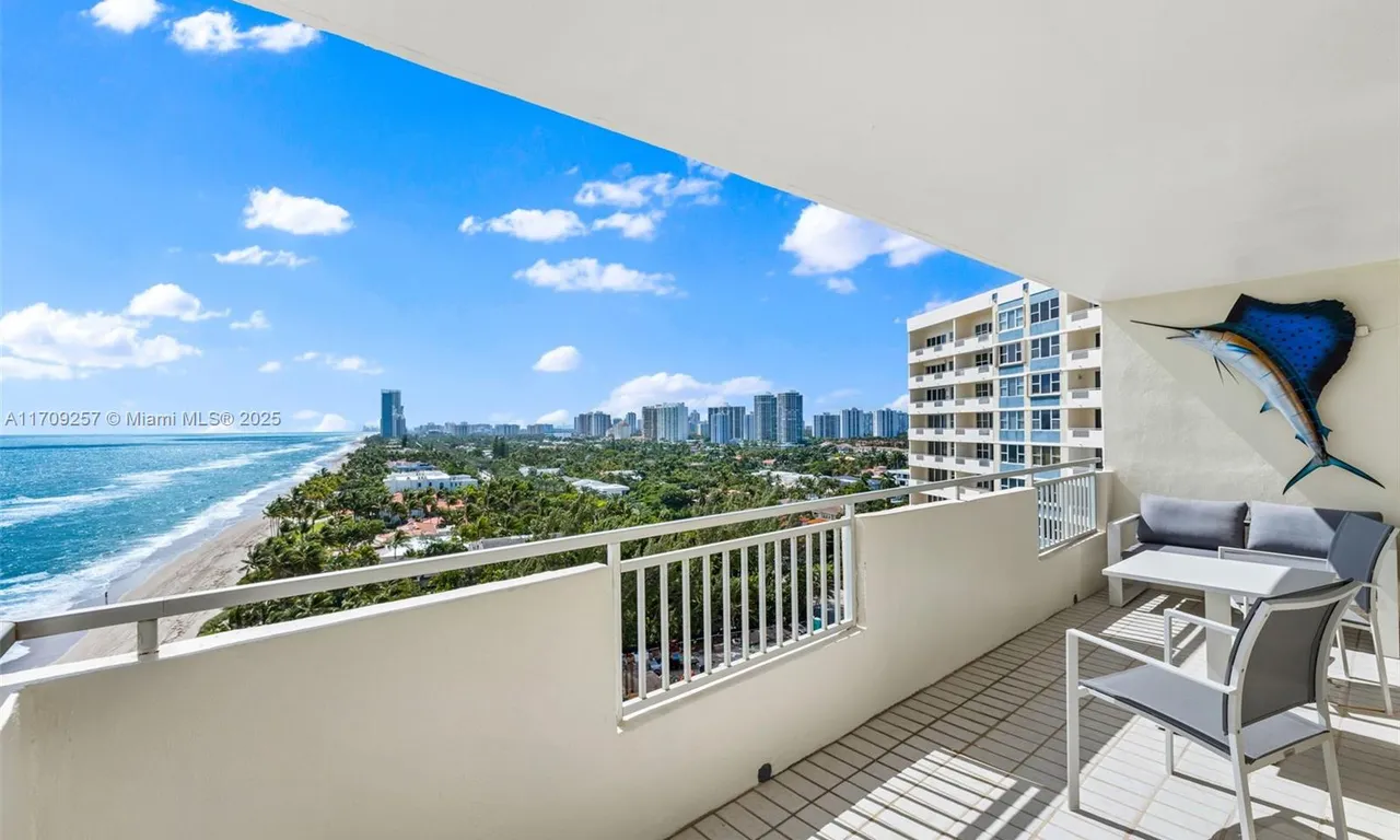 3180 S Ocean Dr # 1408, Hallandale Beach FL 33009