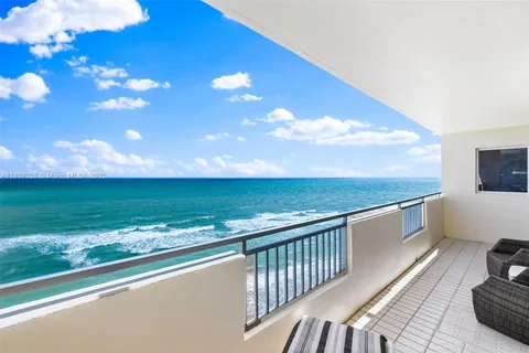 3180 S Ocean Dr # 1408, Hallandale Beach FL 33009