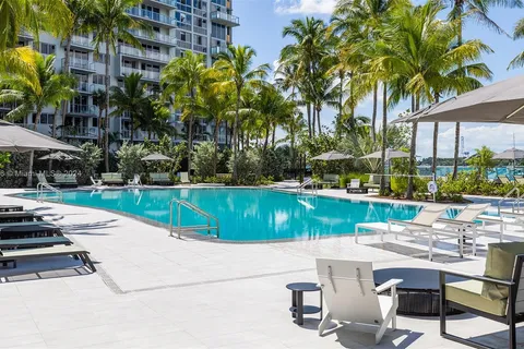 1500 Bay Rd # 1022, Miami Beach FL 33139