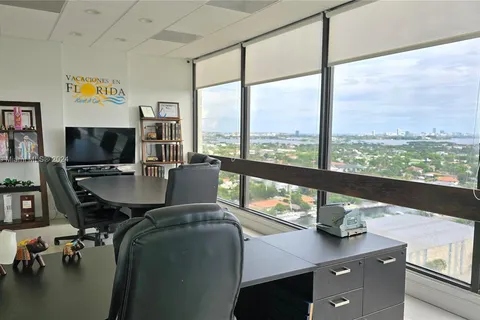 13499 Biscayne Blvd # 4, North Miami FL 33181