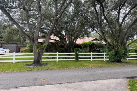 5801 SW 127th Ave, Southwest Ranches FL 33330