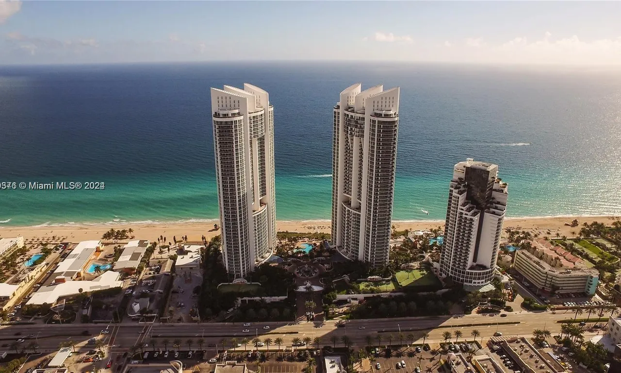 18201 Collins Ave # 3906, Sunny Isles Beach FL 33160