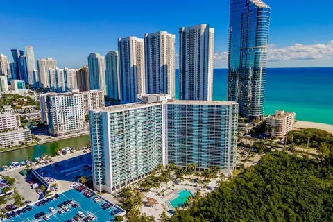 100 Bayview Dr # 1615, Sunny Isles Beach FL 33160