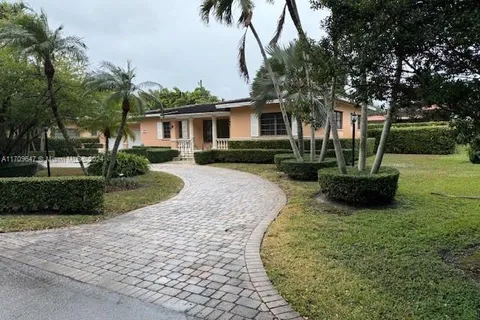 1535 Cantoria Ave, Coral Gables FL 33146