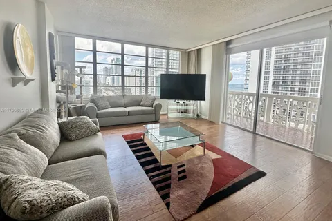 1825 S Ocean Dr # 1, Hallandale Beach FL 33009