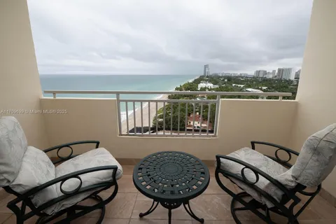 3180 S Ocean Dr # 1209, Hallandale Beach FL 33009