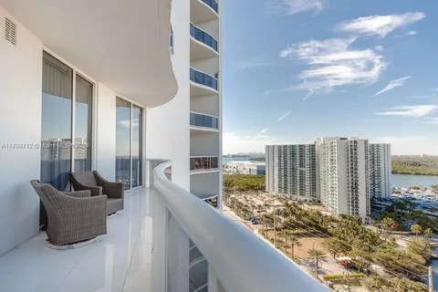 15901 Collins Ave # 1505, Sunny Isles Beach FL 33160