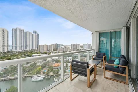 16500 Collins Ave # 1752, Sunny Isles Beach FL 33160