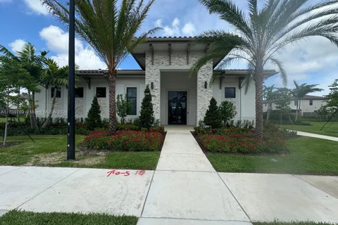 24359 SW 118th Path, Homestead FL 33032