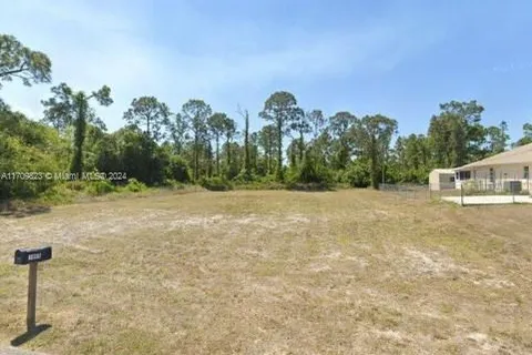 1054 Barcelona ST E, Other City - In The State Of Florida FL 33974