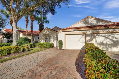 7809 Silver Lake Dr, Delray Beach FL 33446