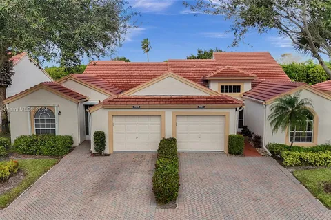 7809 Silver Lake Dr, Delray Beach FL 33446