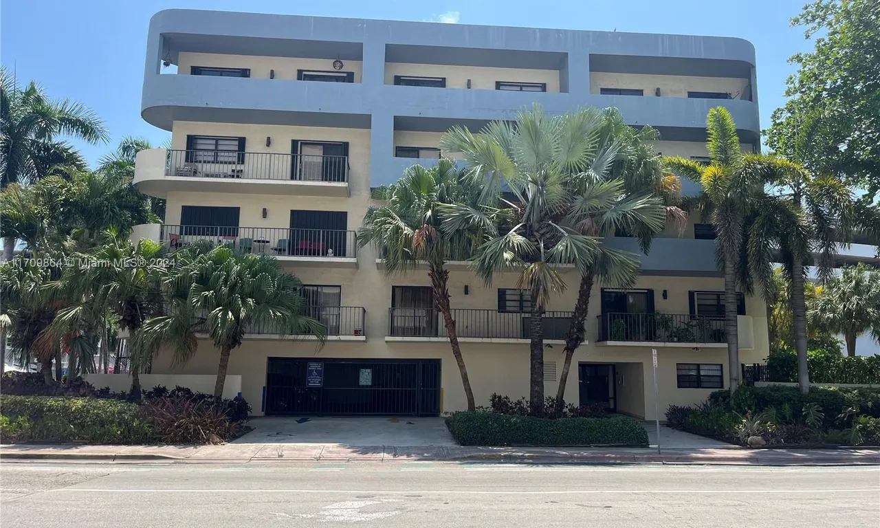 1250 Lincoln Rd # 310, Miami Beach FL 33139