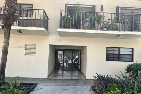 1250 Lincoln Rd # 310, Miami Beach FL 33139