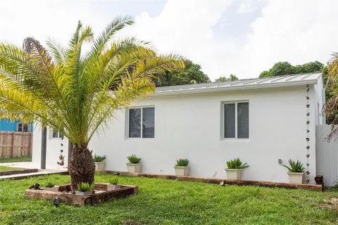 267 E 63rd St, Hialeah FL 33013