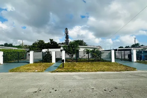 12035 NW 20th Ct, Miami FL 33167