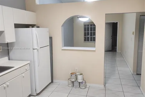 6972 NW 179th St # 4, Hialeah FL 33015