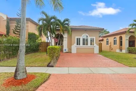 2534 NE 41 Ave, Homestead FL 33033