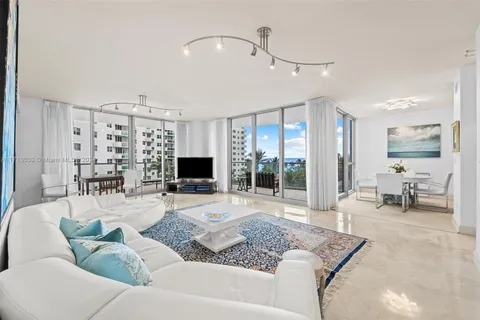 3101 S Ocean Dr # 401, Hollywood FL 33019