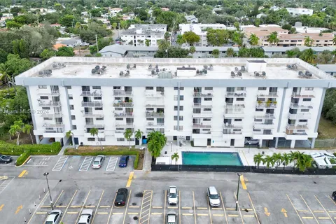 920 NE 169th St # 517, North Miami Beach FL 33162