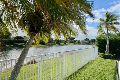 2426 Deer Creek Rd, Weston FL 33327