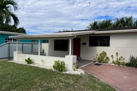 333 W 32nd St, Hialeah FL 33012