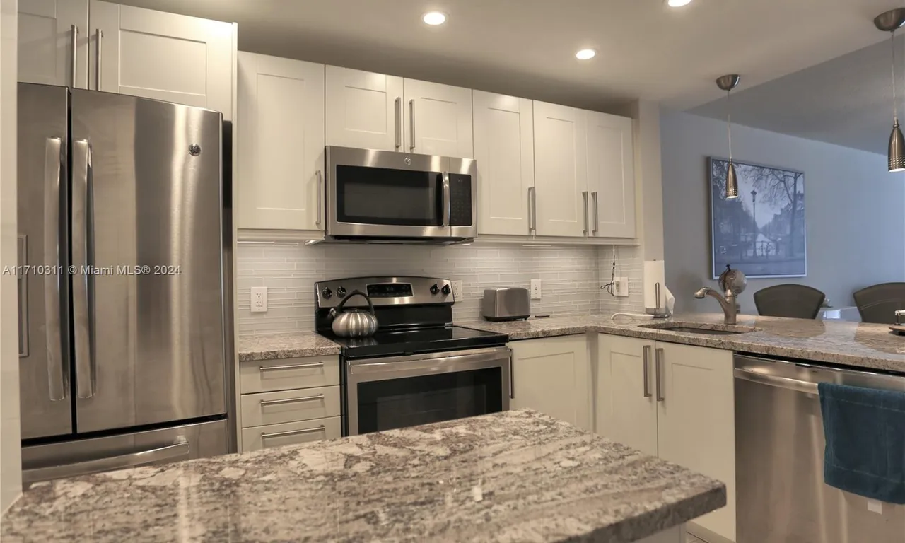470 Paradise Isle Blvd # 107, Hallandale Beach FL 33009