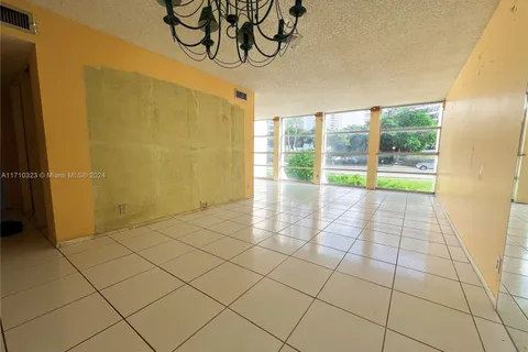 501 Three Islands Blvd # 119, Hallandale Beach FL 33009