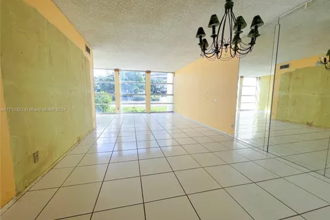 501 Three Islands Blvd # 119, Hallandale Beach FL 33009