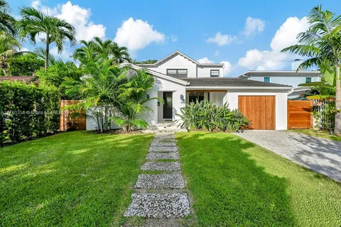 364 SW 30th Rd, Miami FL 33129