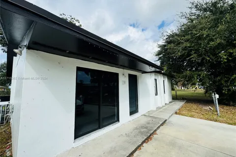 2983 NW 191st Ter, Miami Gardens FL 33056