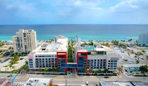 777 N Ocean Dr # S216, Hollywood FL 33019