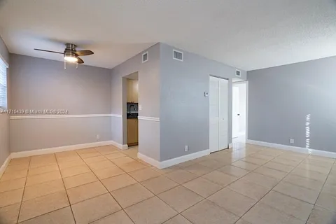 3760 NW 115th Ave # 4, Coral Springs FL 33065