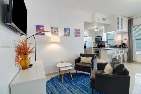 918 Ocean Dr # 201, Miami Beach FL 33139