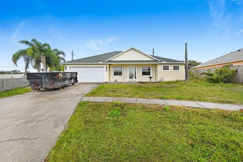 2966 Brandywine Circle, Titusville FL 32796