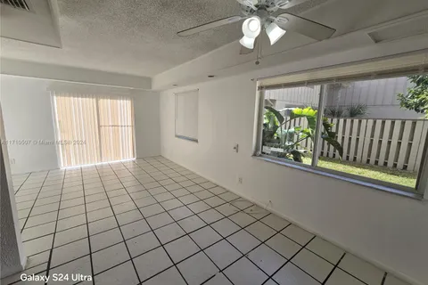 5934 NW 21st St # B, Lauderhill FL 33313